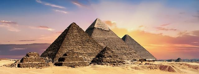 ¿Cuál es la Mayor Necrópolis del Antiguo Egipto? Explorando los Cementerios
